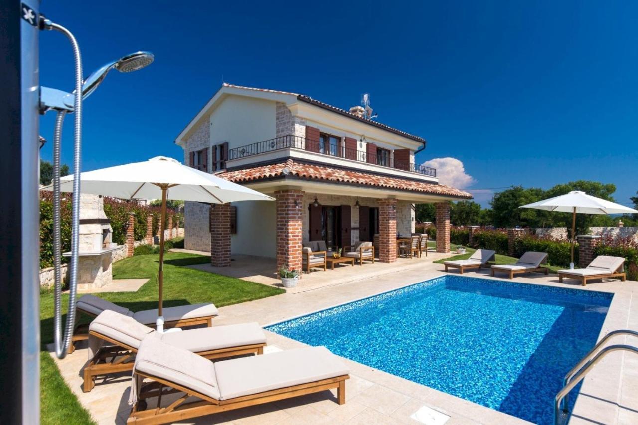Villa Deluxe Suza